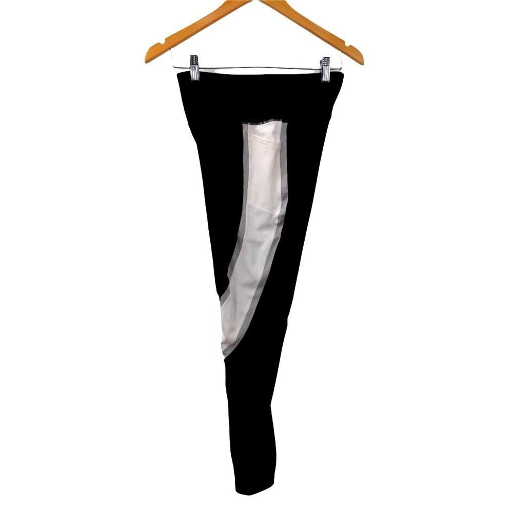 Avia Cropped Athletic Leggings Womens S Black White Gray Pockets‎